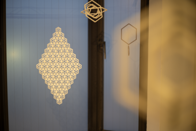 circle around exhibition archive